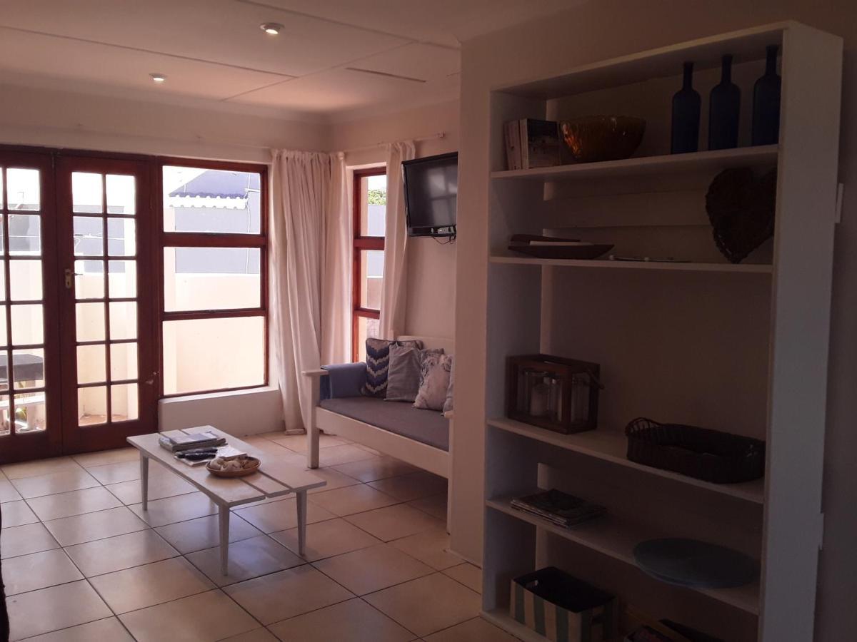 Mclaren Self Catering Appartement Gansbaai Buitenkant foto