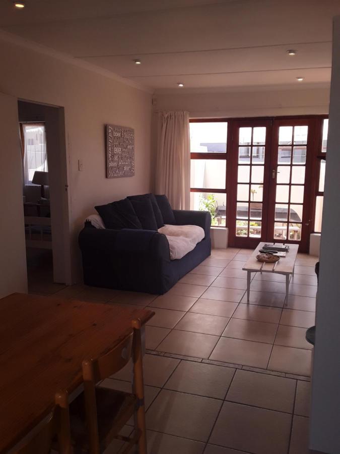 Mclaren Self Catering Appartement Gansbaai Buitenkant foto