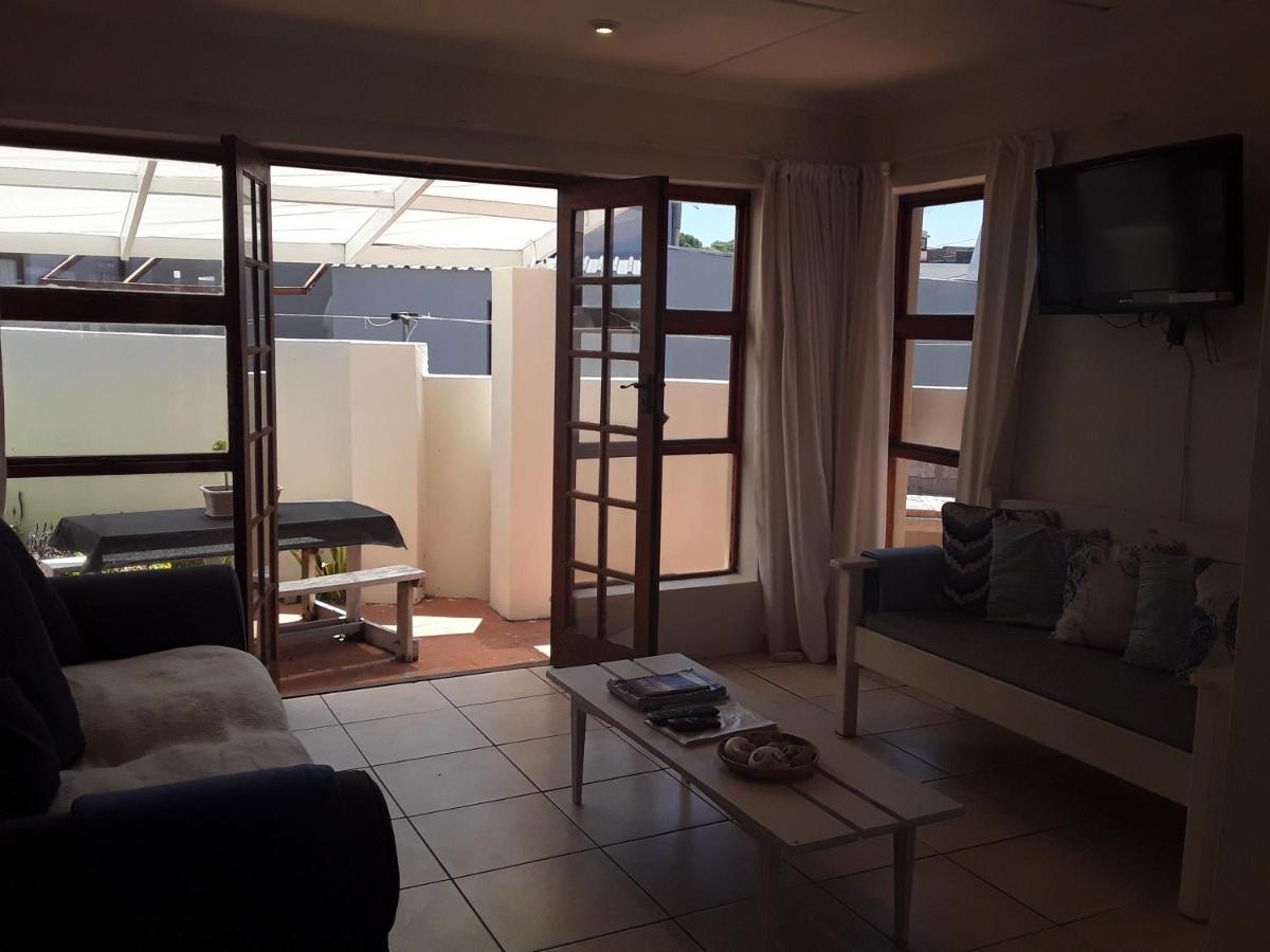 Mclaren Self Catering Appartement Gansbaai Buitenkant foto